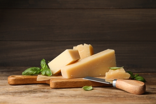 Para que serve queijo parmesão cilindro?