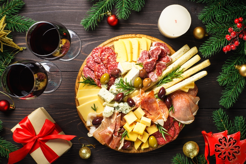Os melhores queijos italianos para incluir em sua tábua de frios natalina