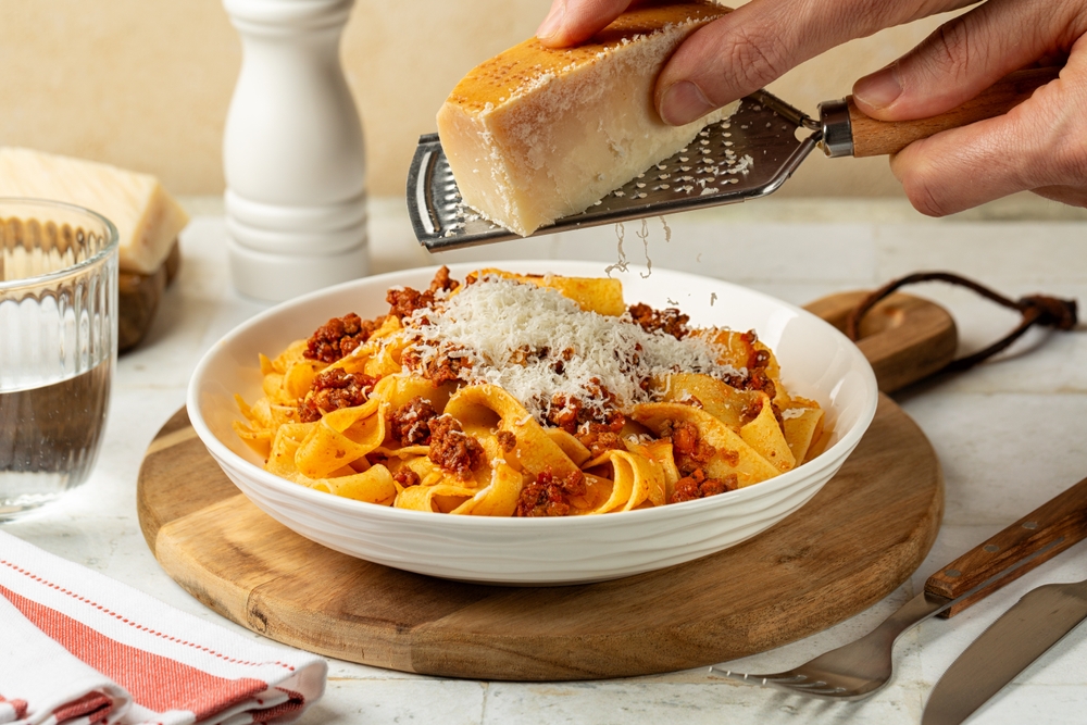 Pappardelle com ragu: prato italiano elegante para ocasiões especiais